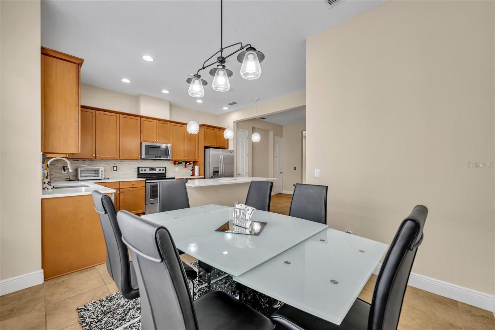 1436 LOBELIA DR