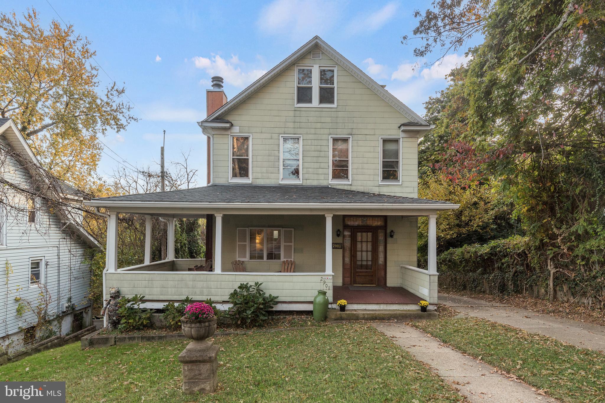 2901 RUECKERT AVENUE