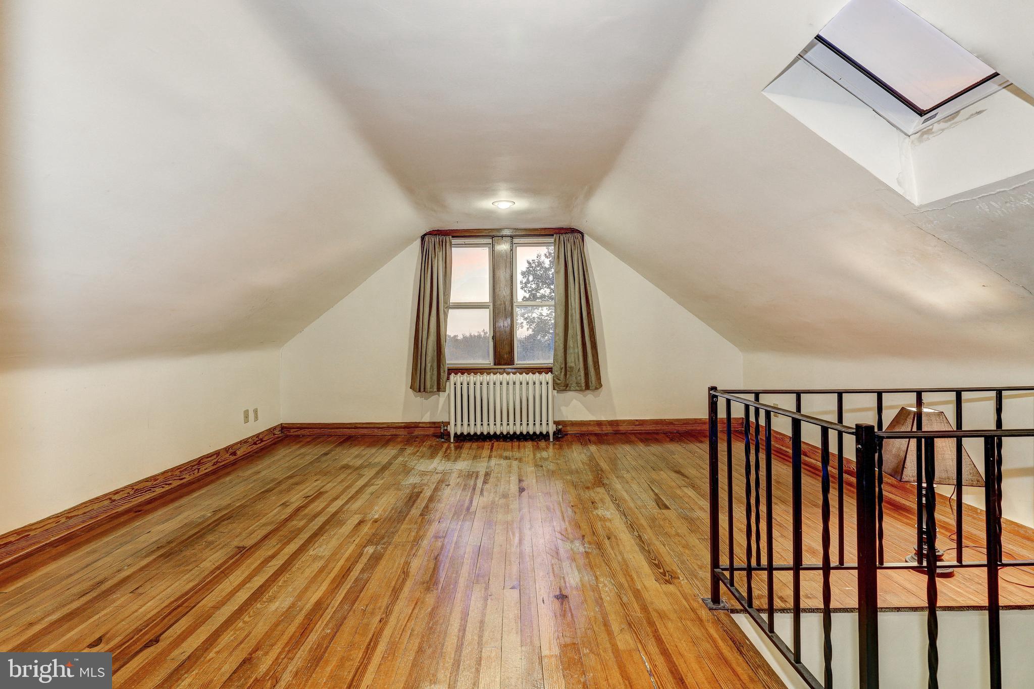 2901 RUECKERT AVENUE