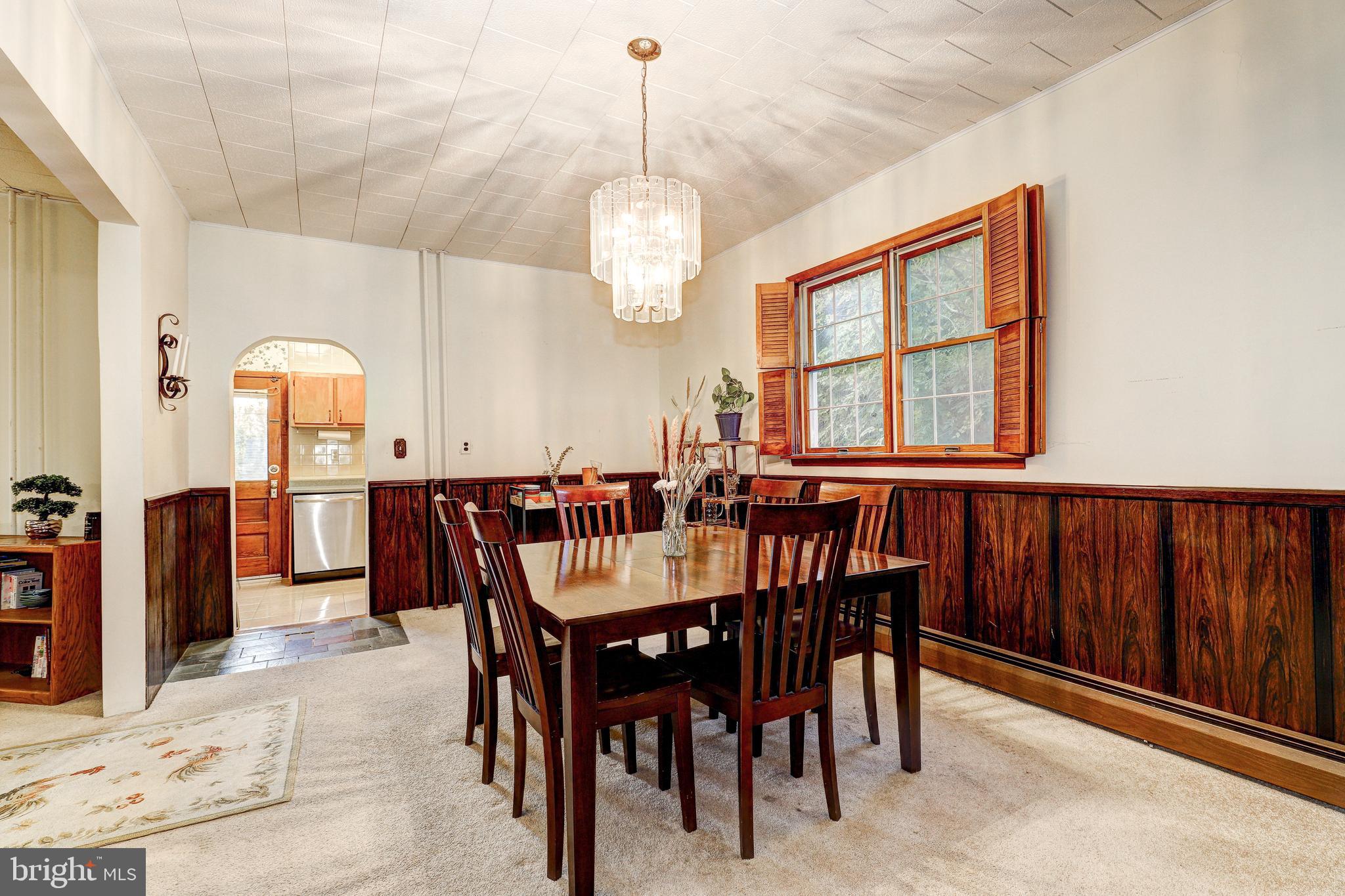 2901 RUECKERT AVENUE