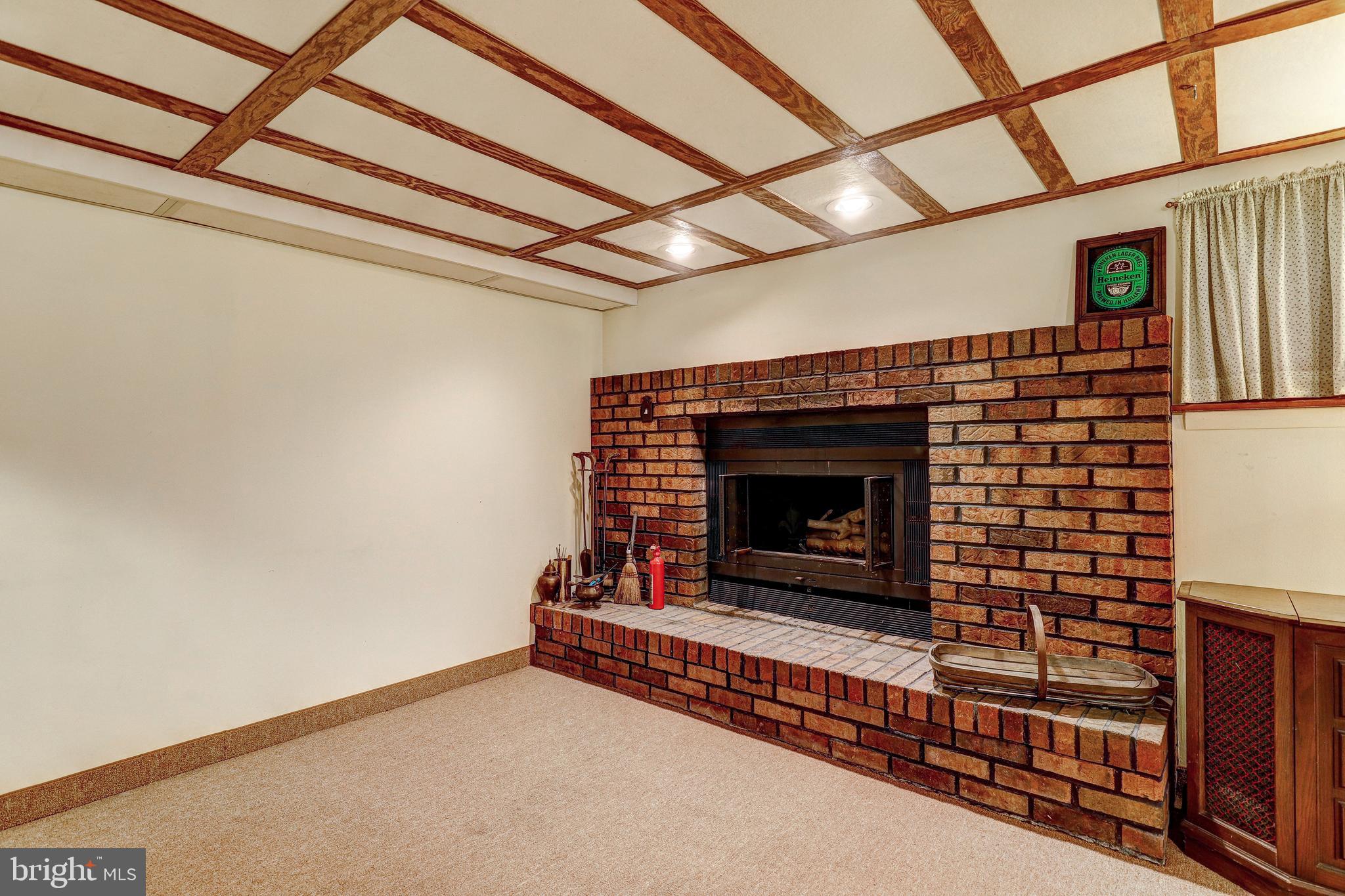 2901 RUECKERT AVENUE