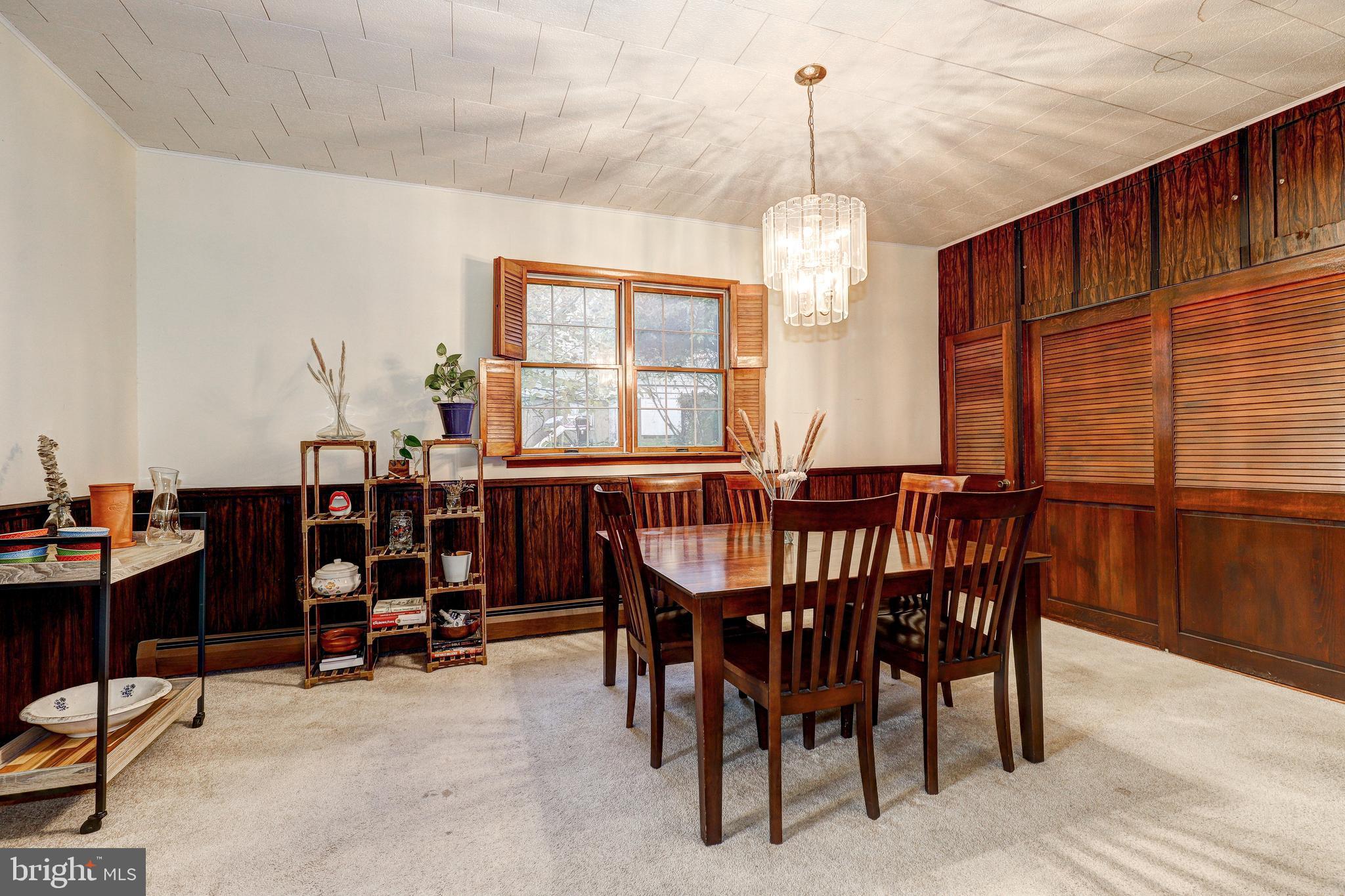 2901 RUECKERT AVENUE