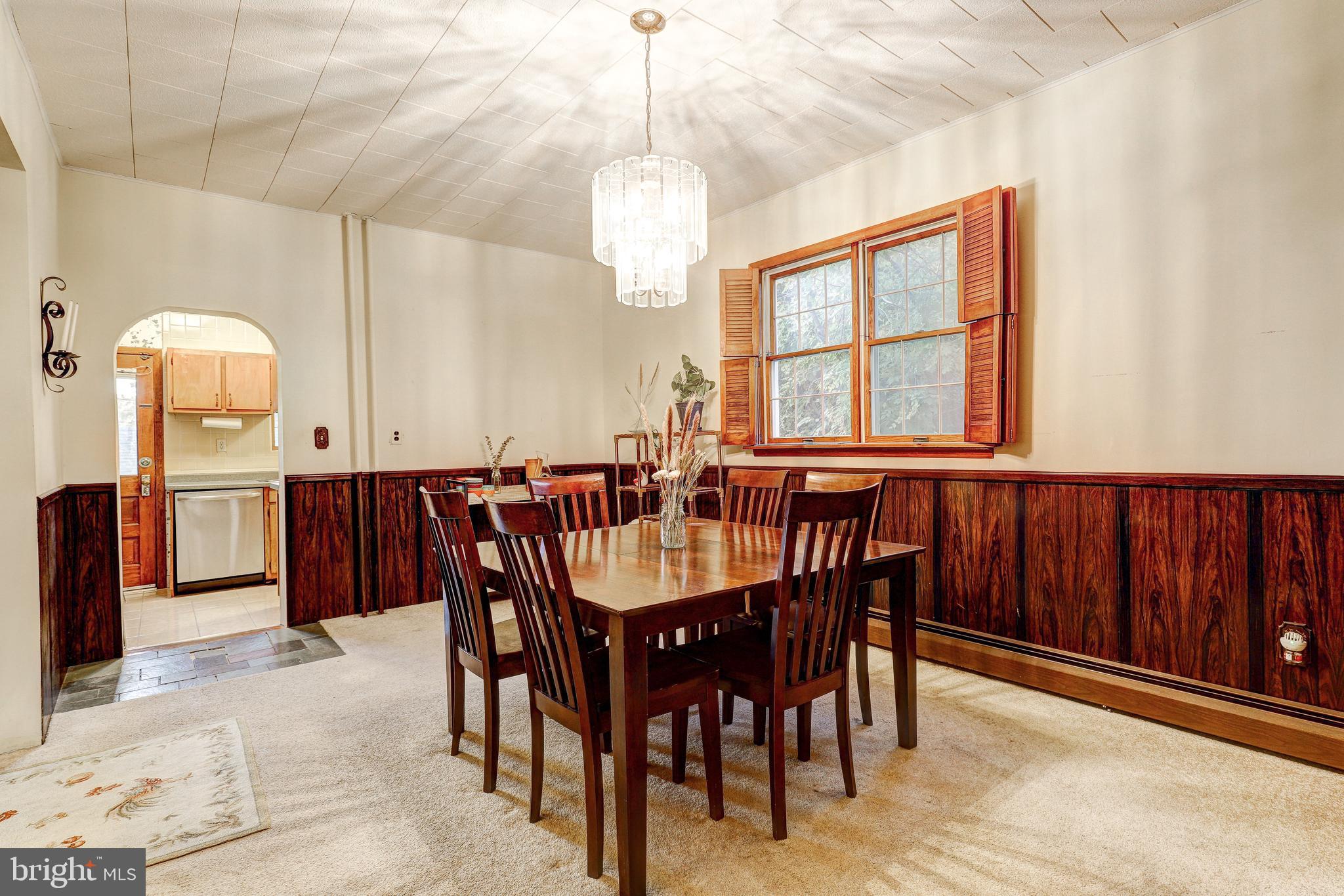 2901 RUECKERT AVENUE