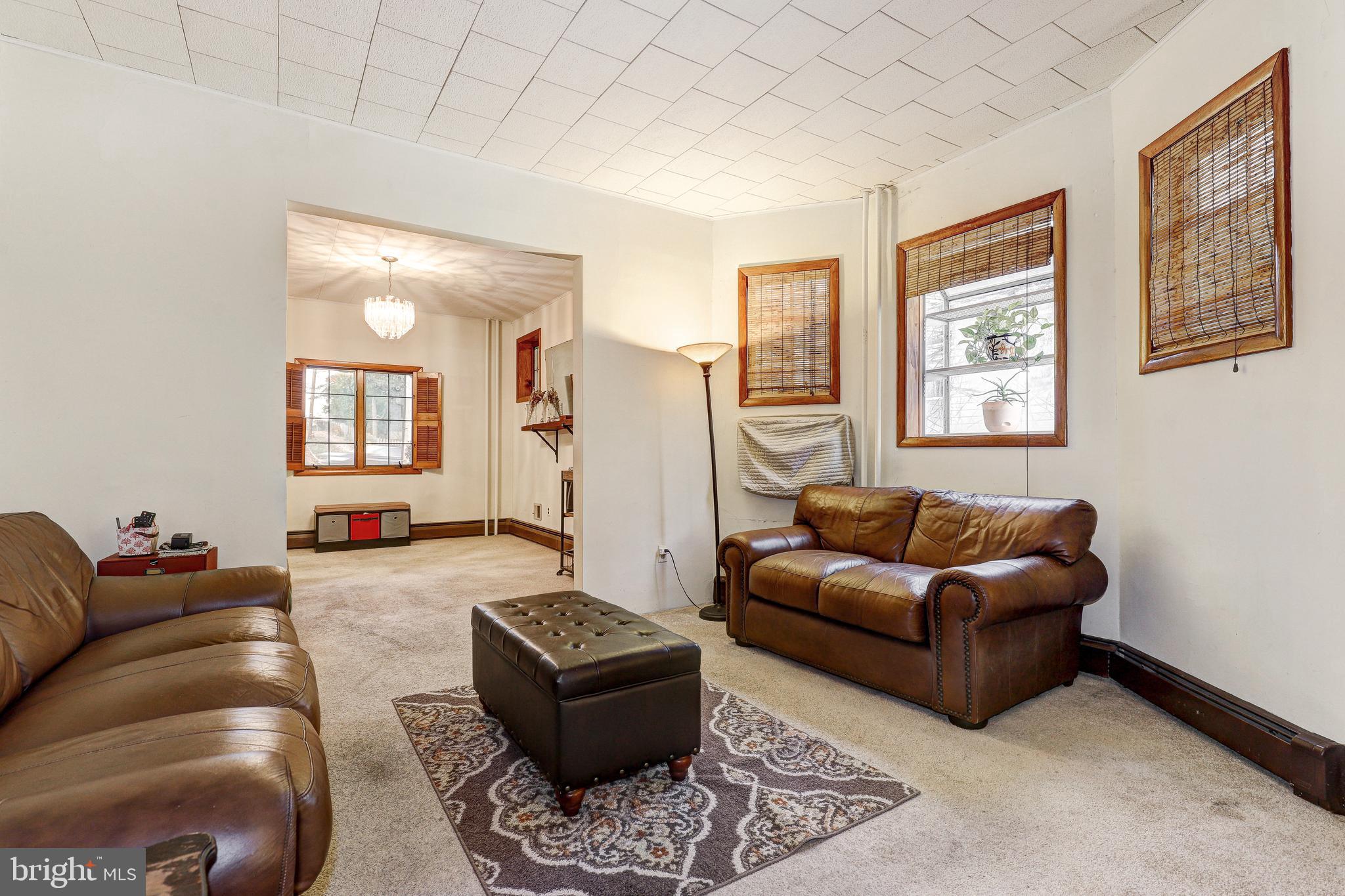 2901 RUECKERT AVENUE