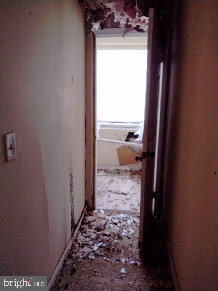 2410 E MADISON STREET