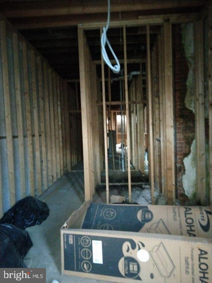 2027 MCCULLOH STREET