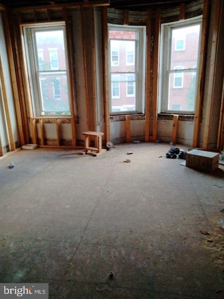 2027 MCCULLOH STREET