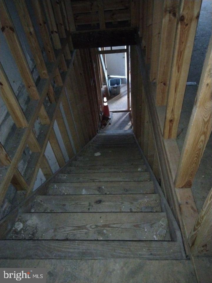 2027 MCCULLOH STREET