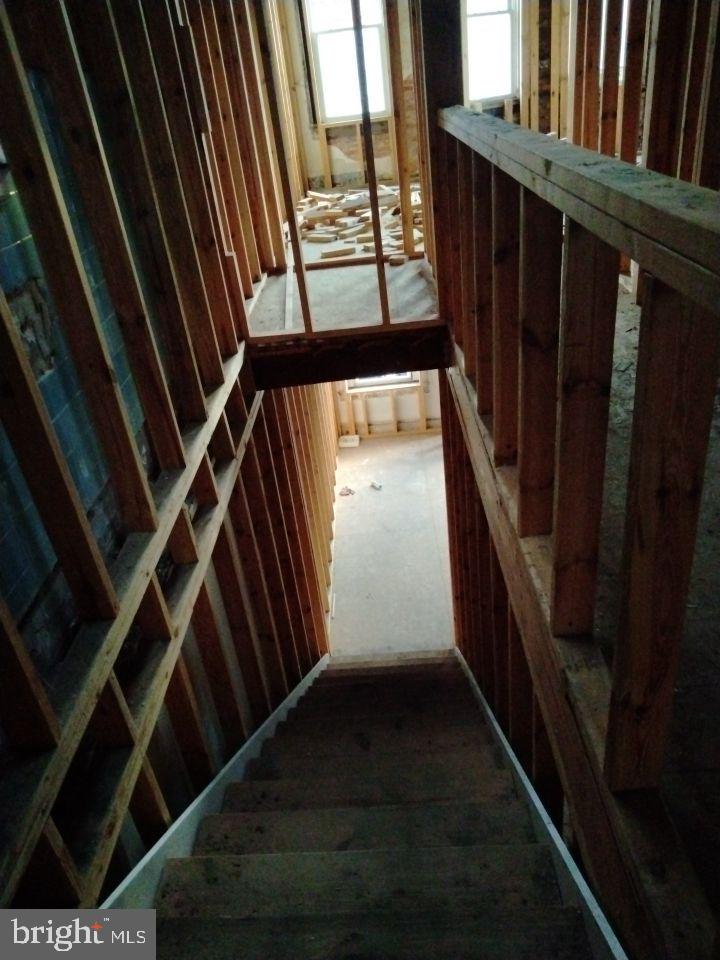 2027 MCCULLOH STREET