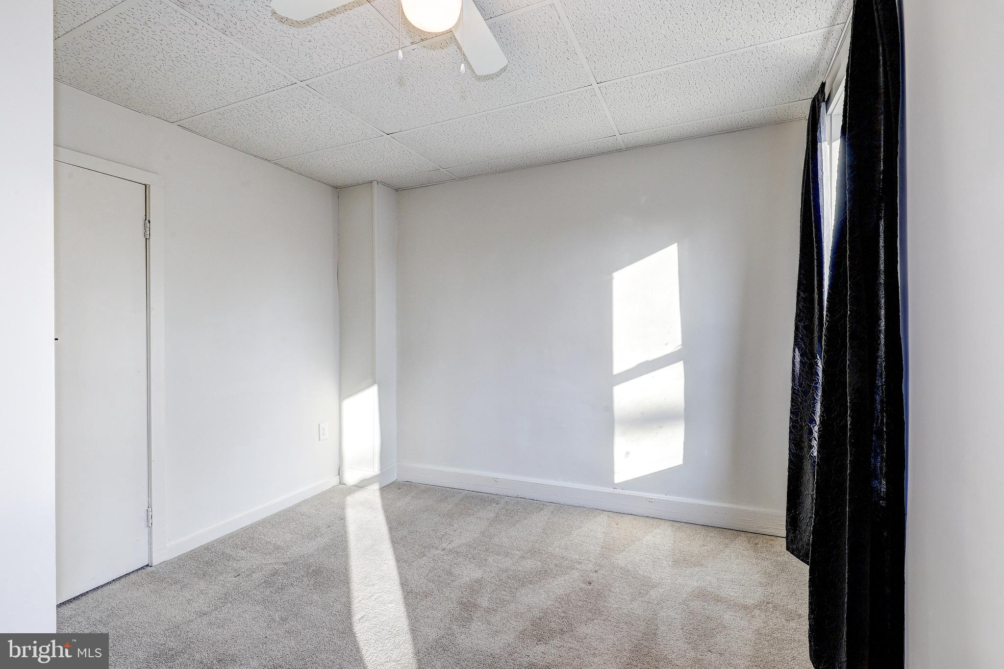 1503 SYCAMORE STREET