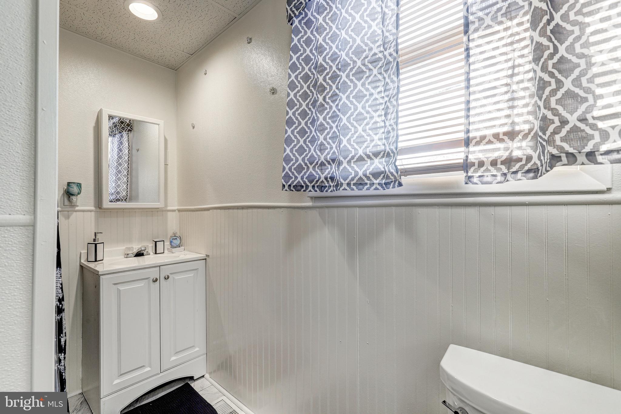 1503 SYCAMORE STREET