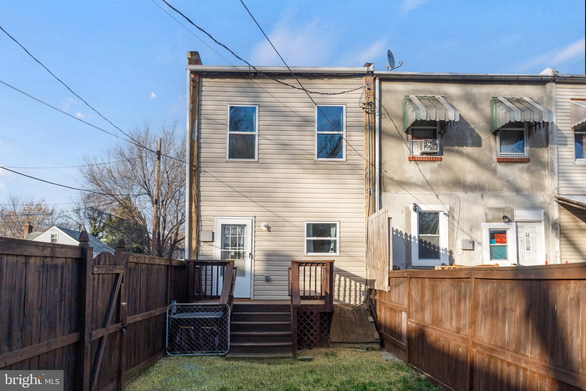 1503 SYCAMORE STREET