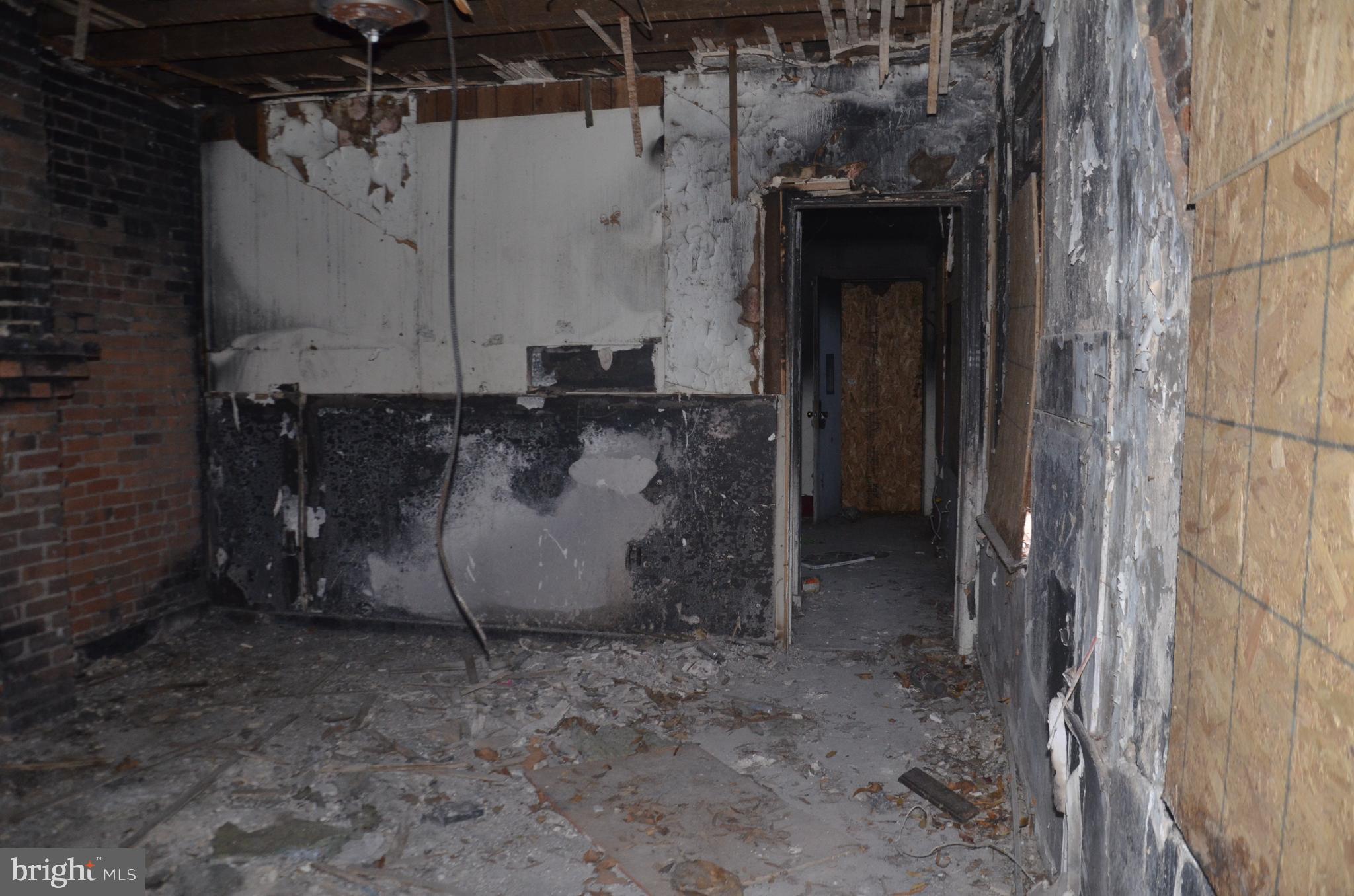 526 N CARROLLTON AVENUE