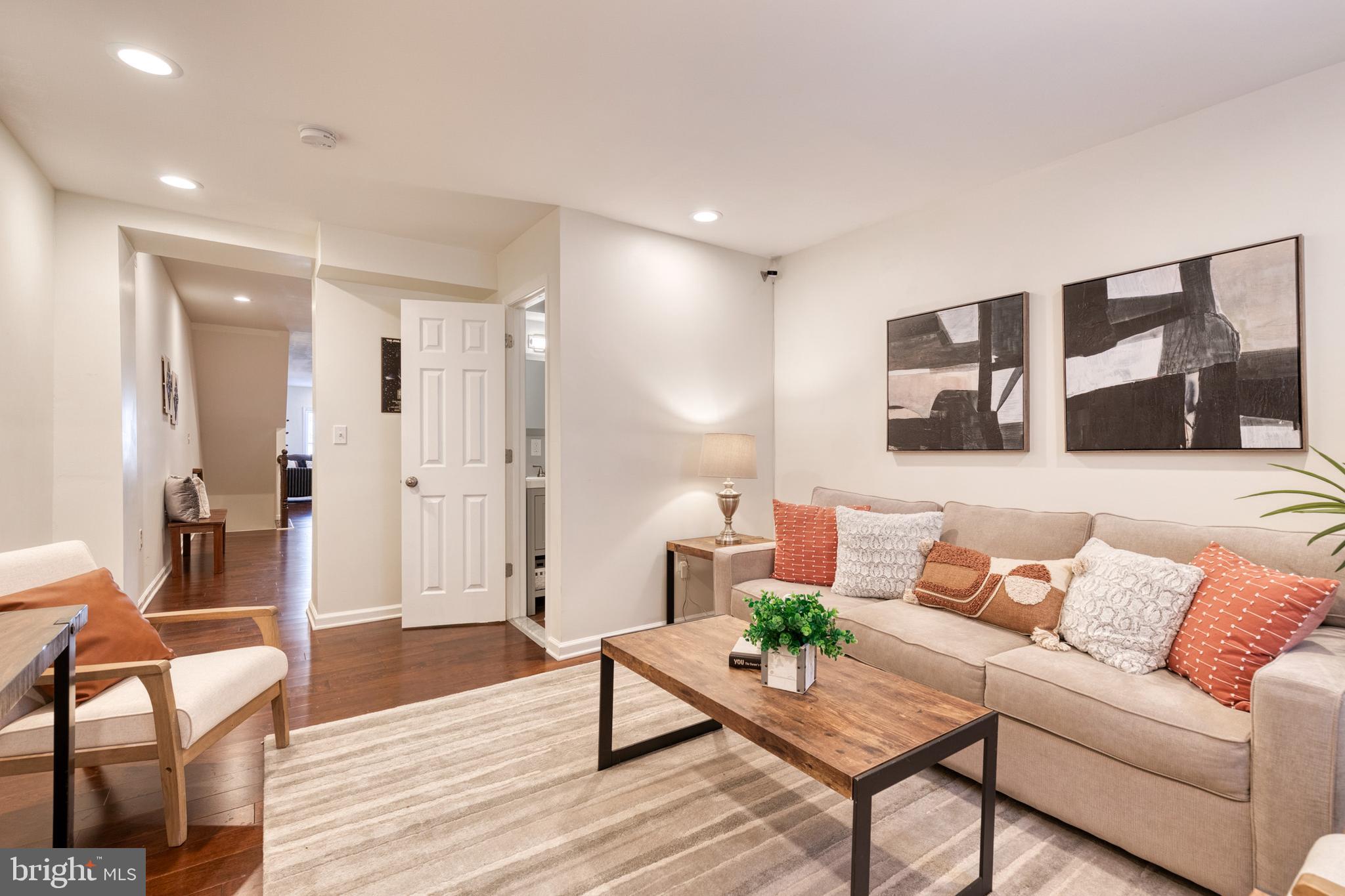 2515 E FAYETTE STREET