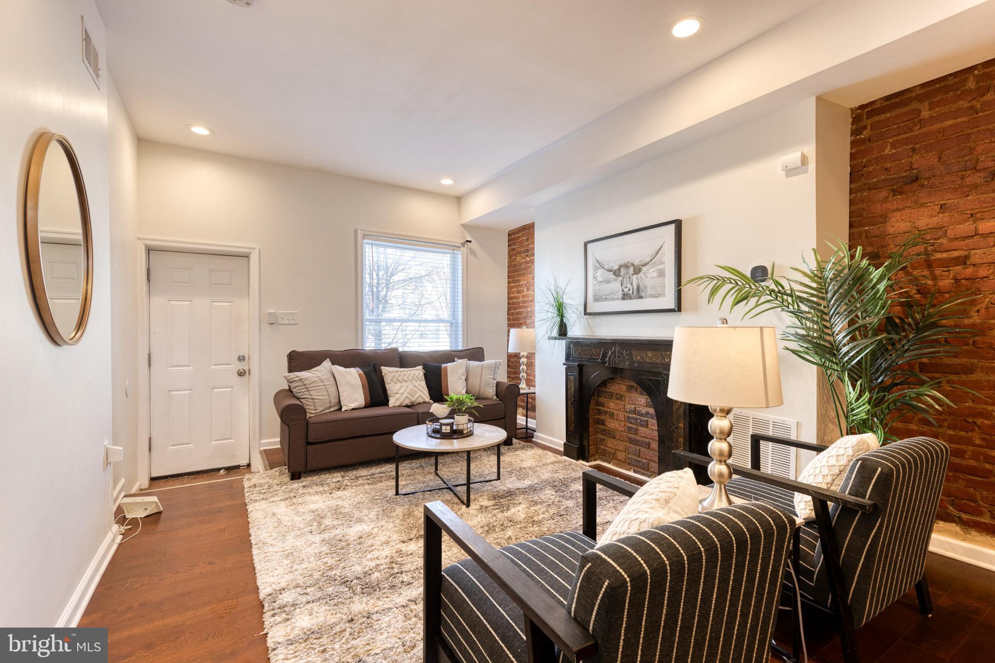 2515 E FAYETTE STREET