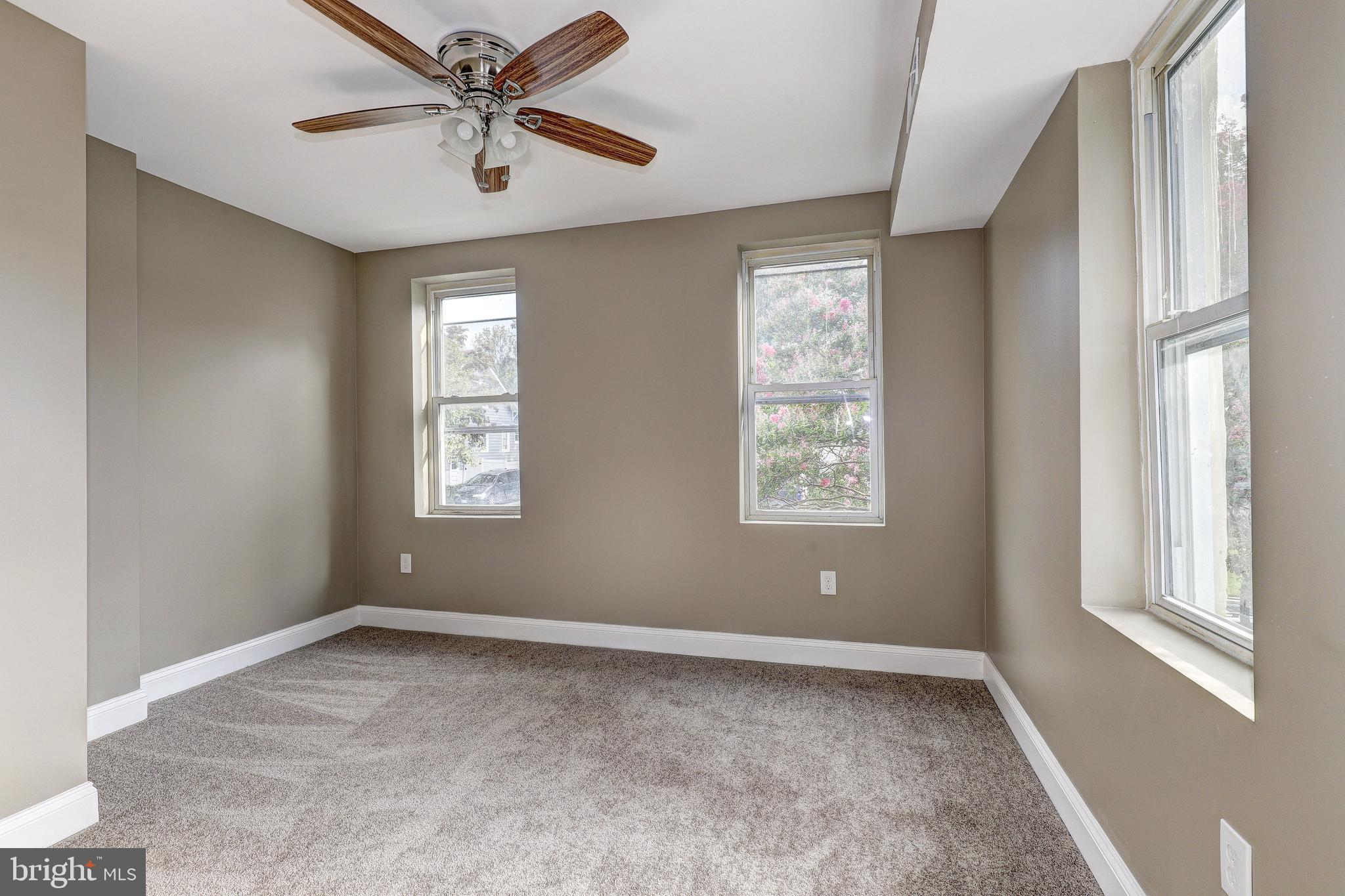 4220 PARKMONT AVENUE