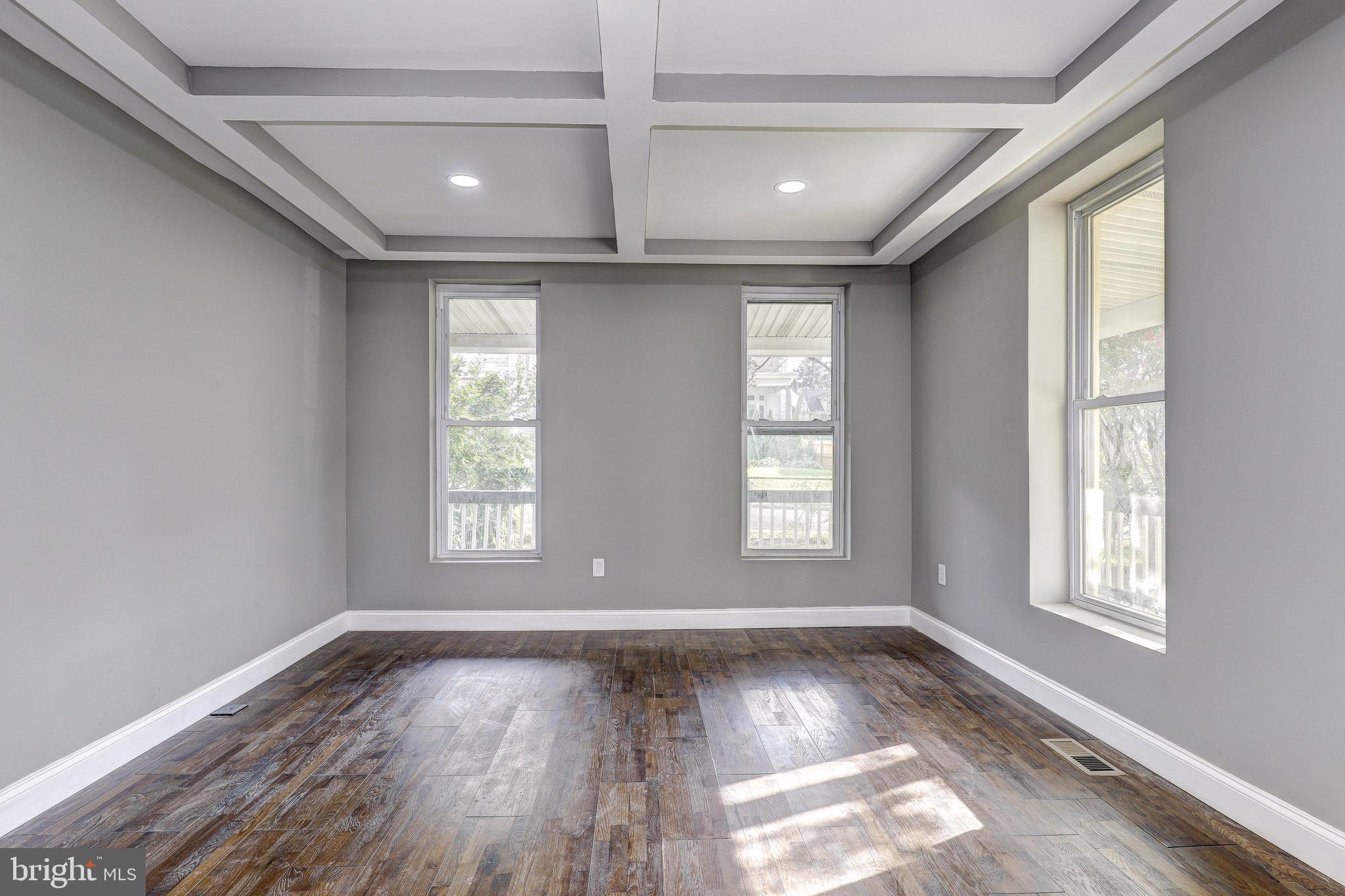 4220 PARKMONT AVENUE