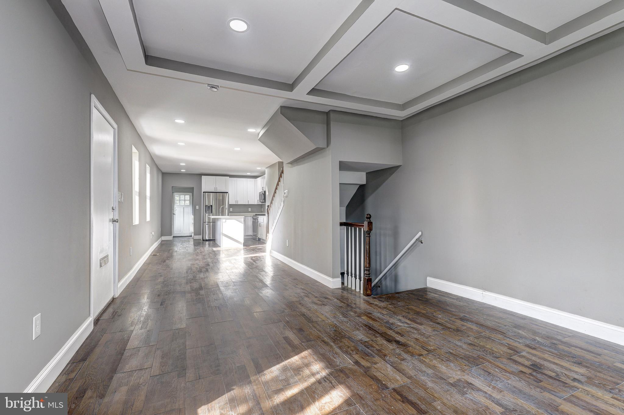 4220 PARKMONT AVENUE