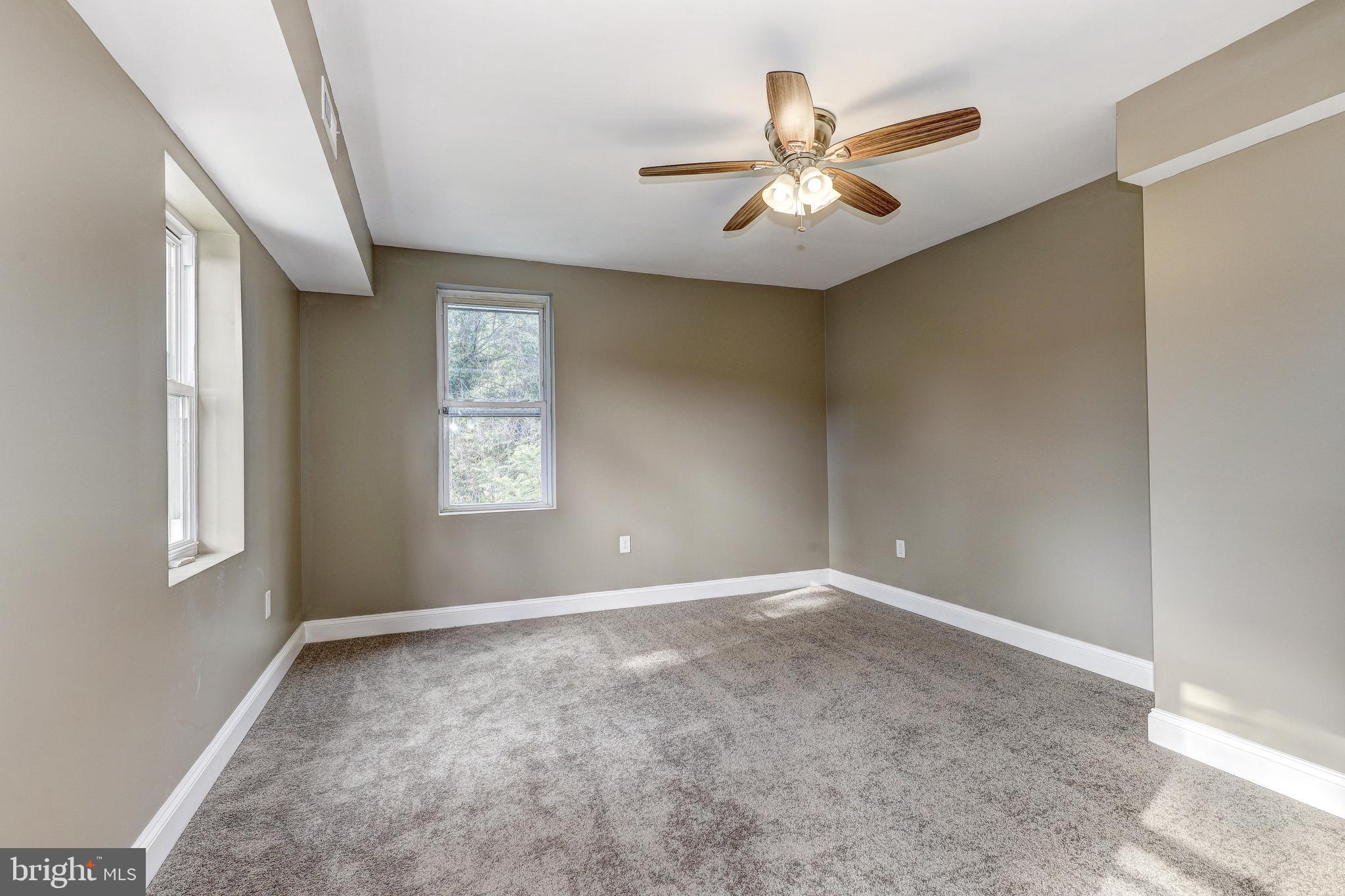 4220 PARKMONT AVENUE