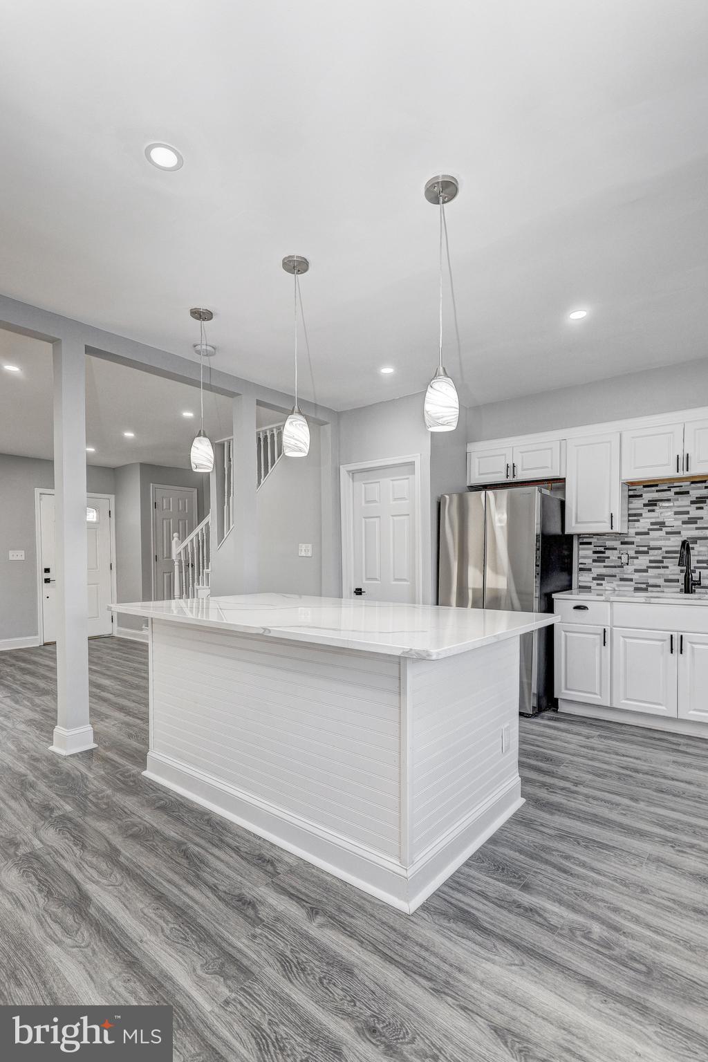 905 MOUNT HOLLY STREET