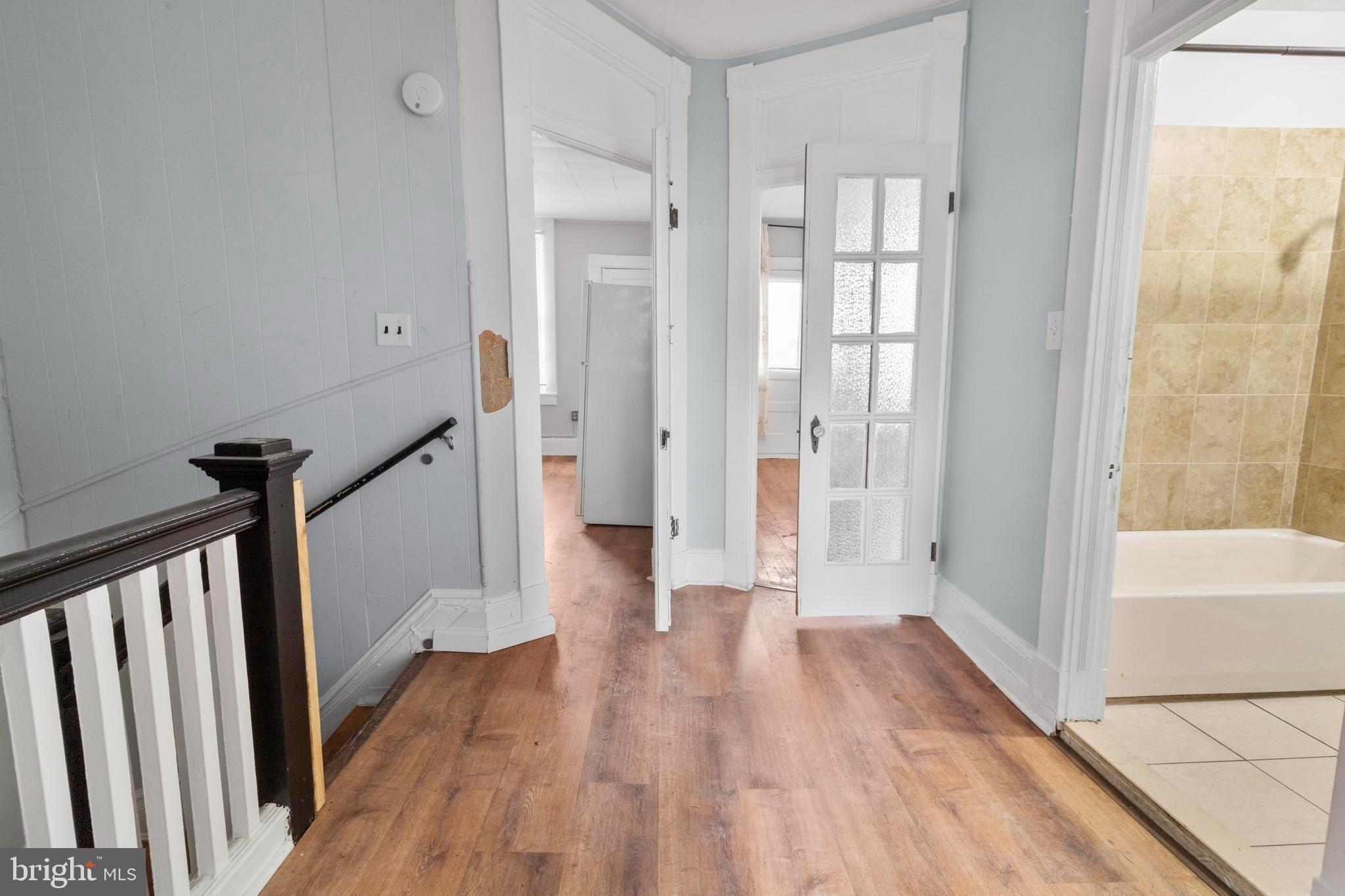 3814 W GARRISON AVENUE