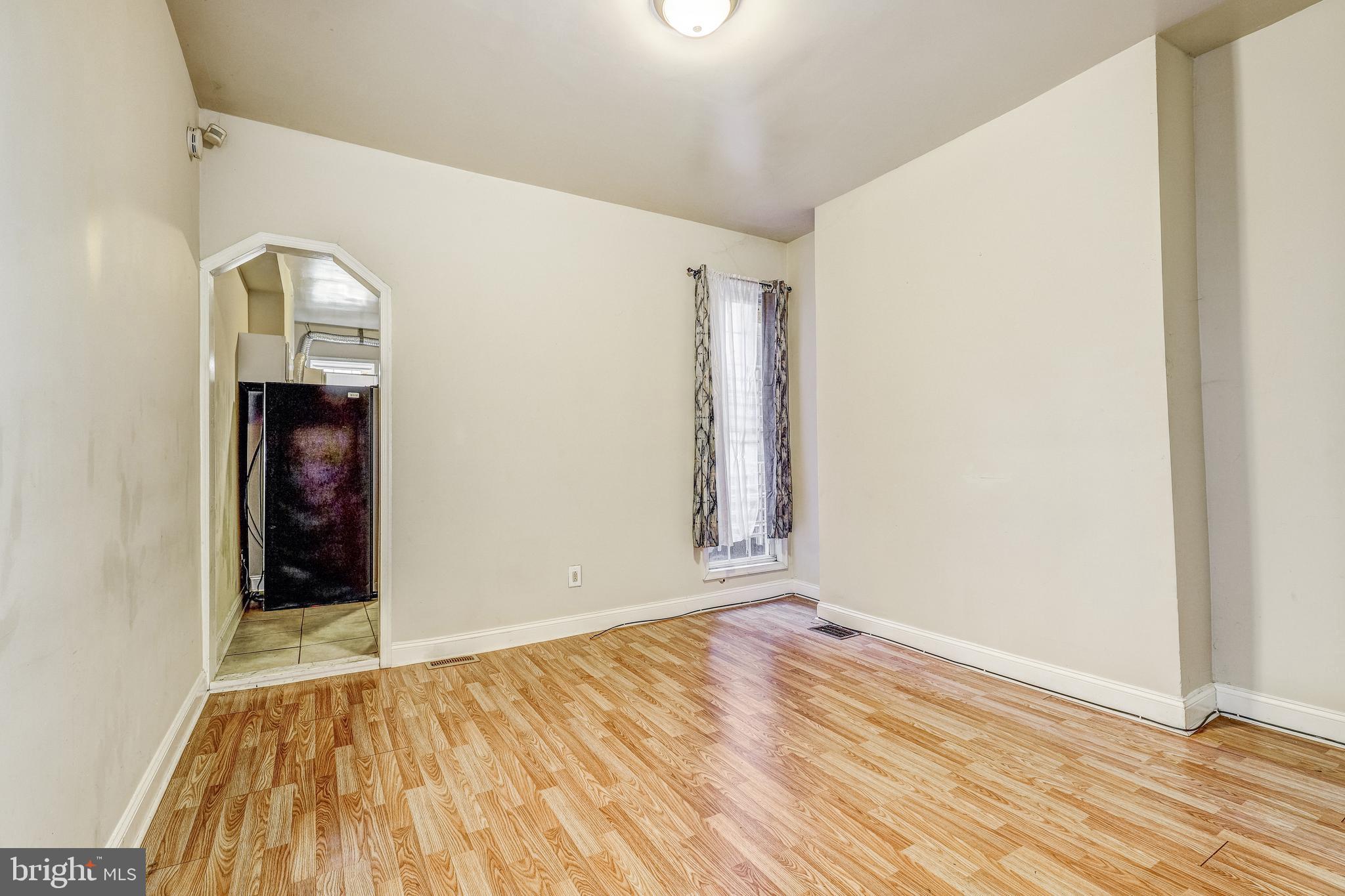 2419 WOODBROOK AVENUE