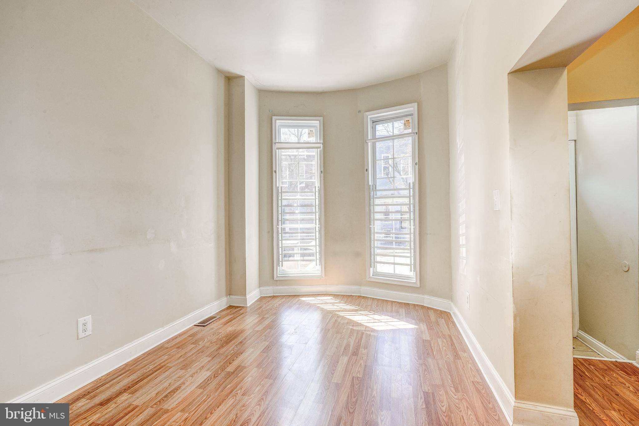 2419 WOODBROOK AVENUE