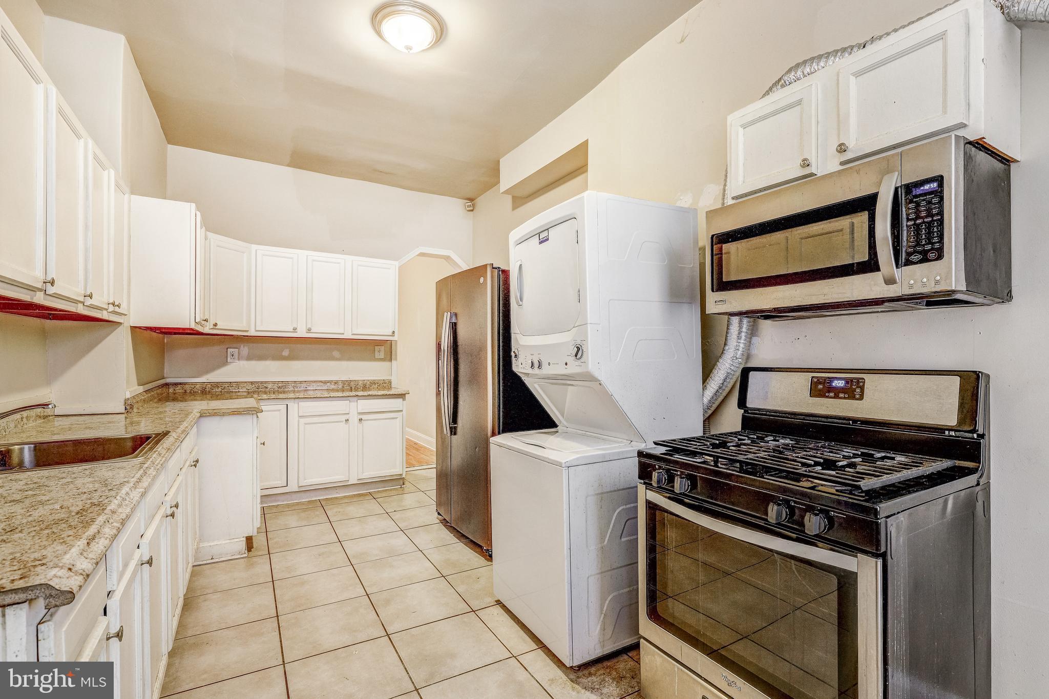 2419 WOODBROOK AVENUE