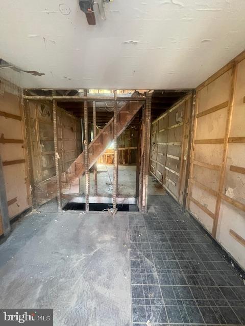 1540 N WOODYEAR STREET