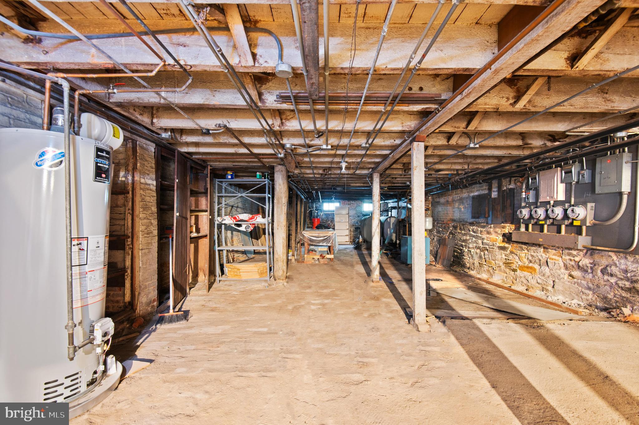 246 W LANVALE STREET