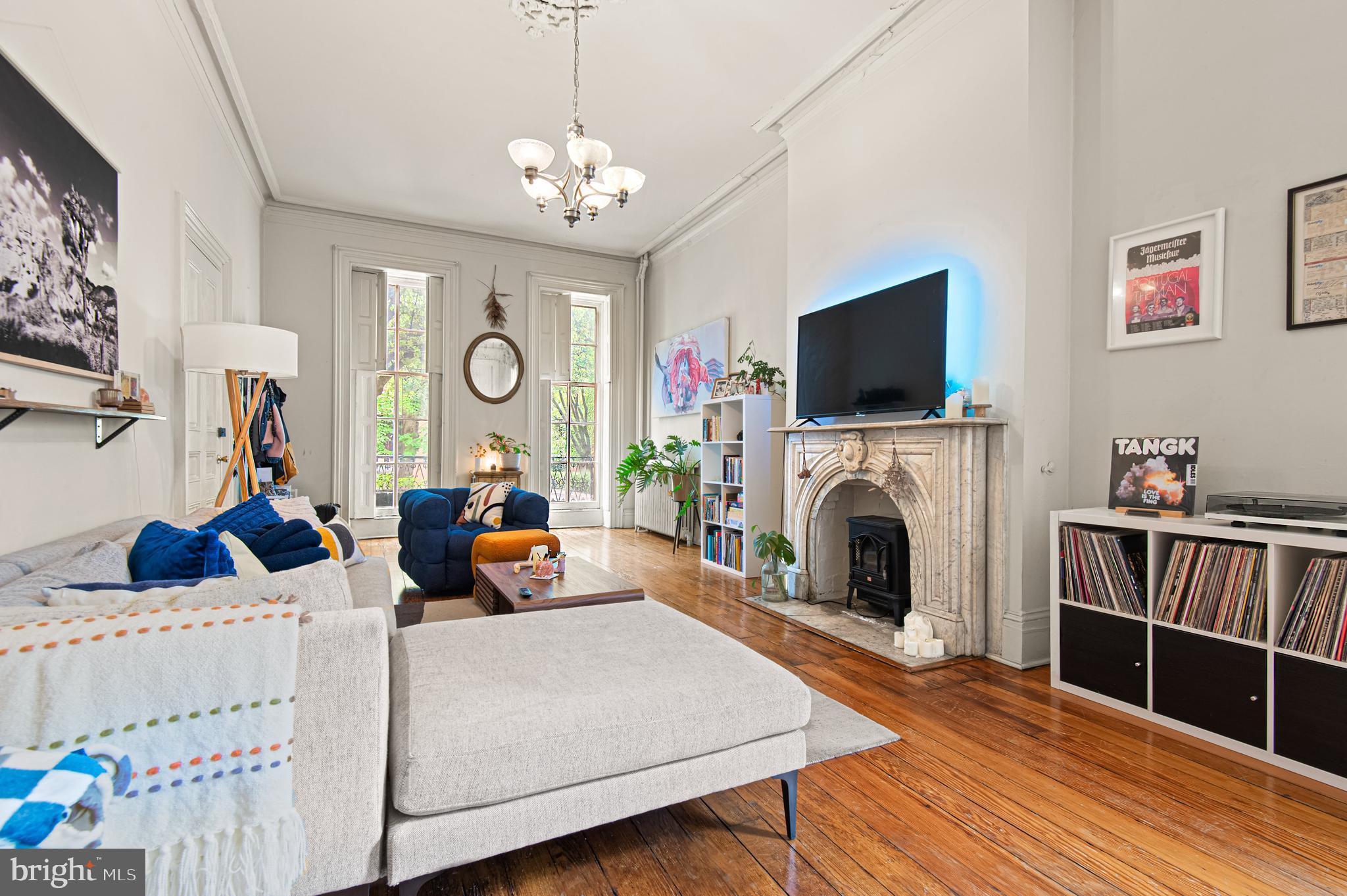 246 W LANVALE STREET