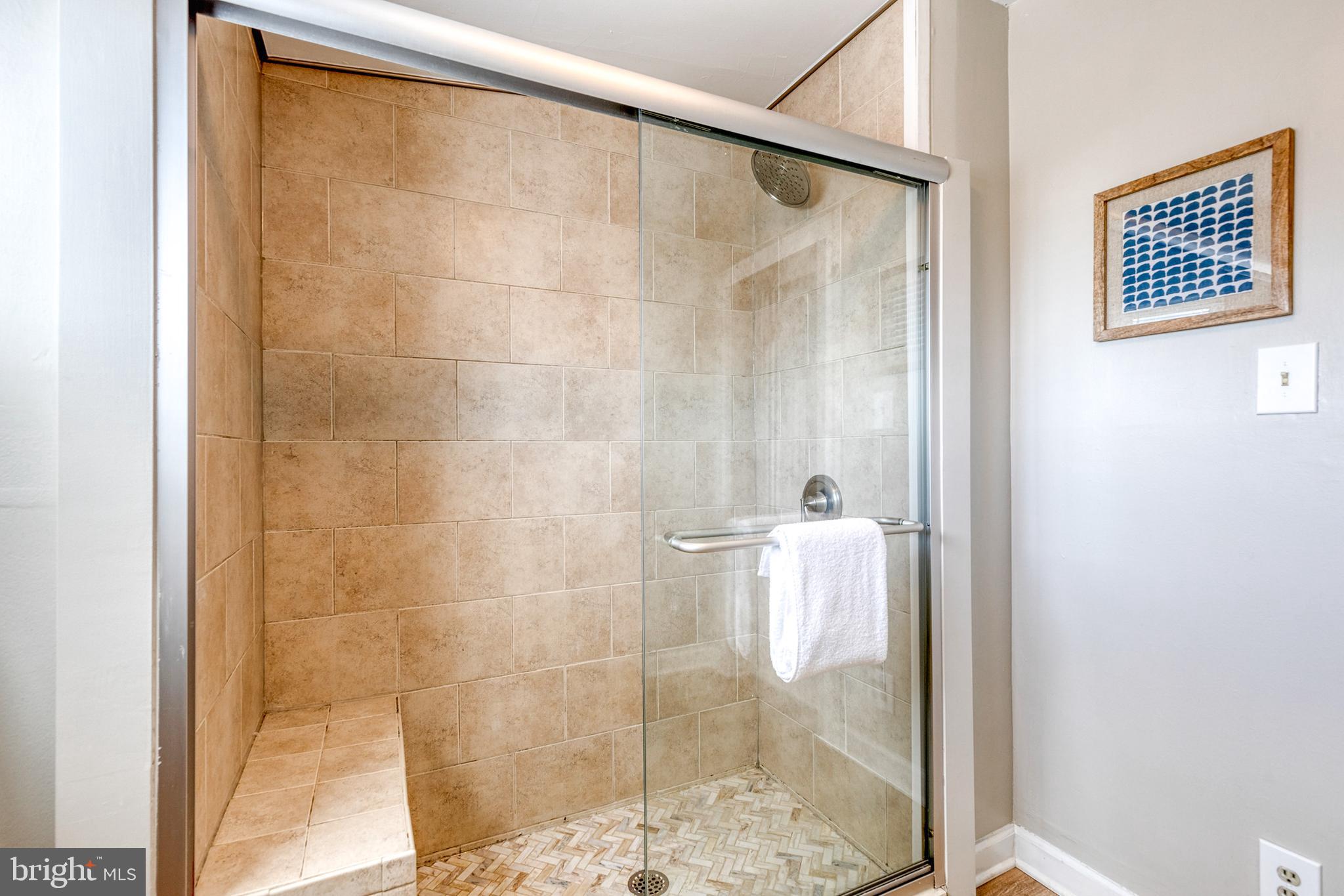 1304 MARSHALL STREET