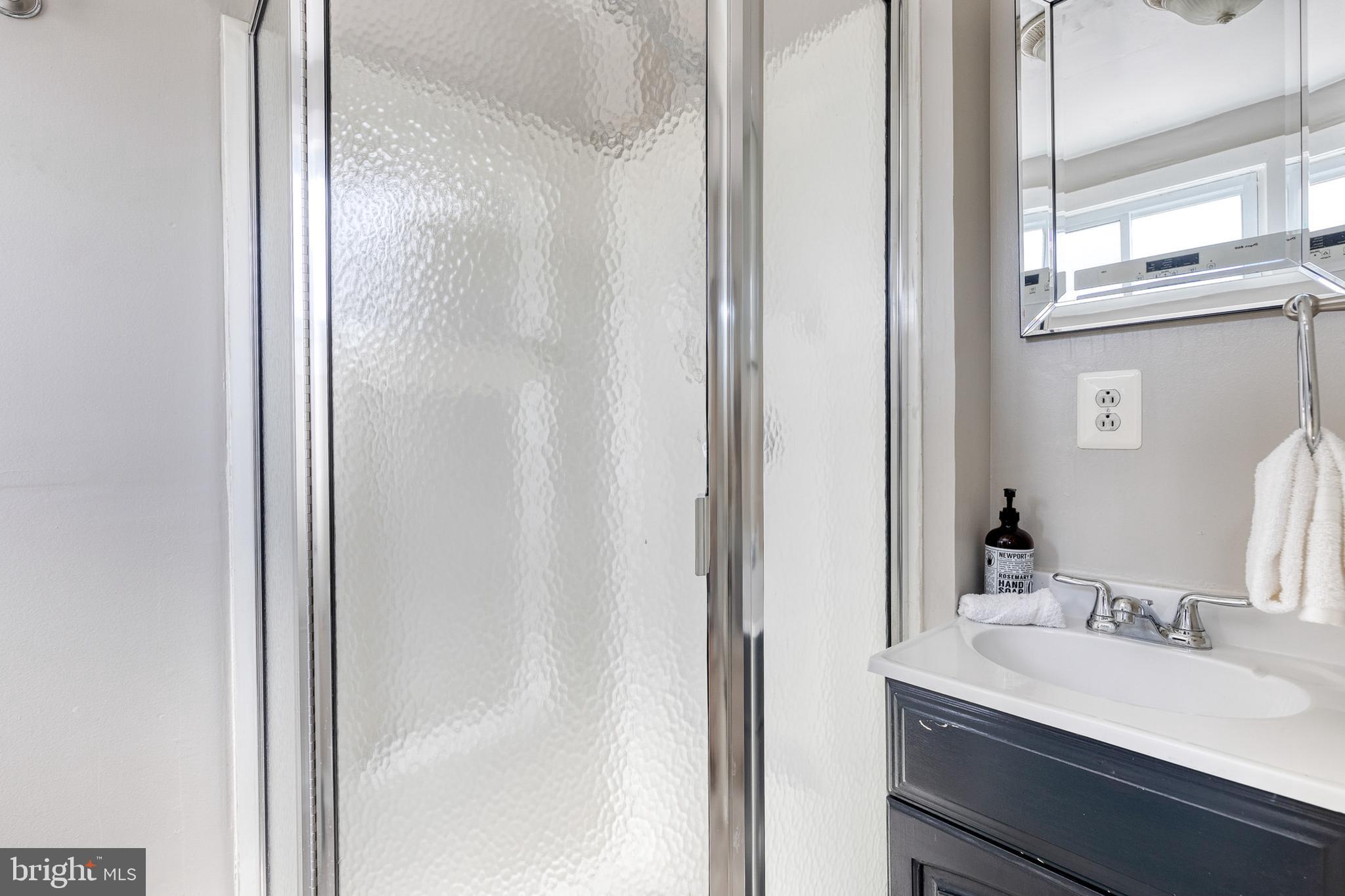 1304 MARSHALL STREET