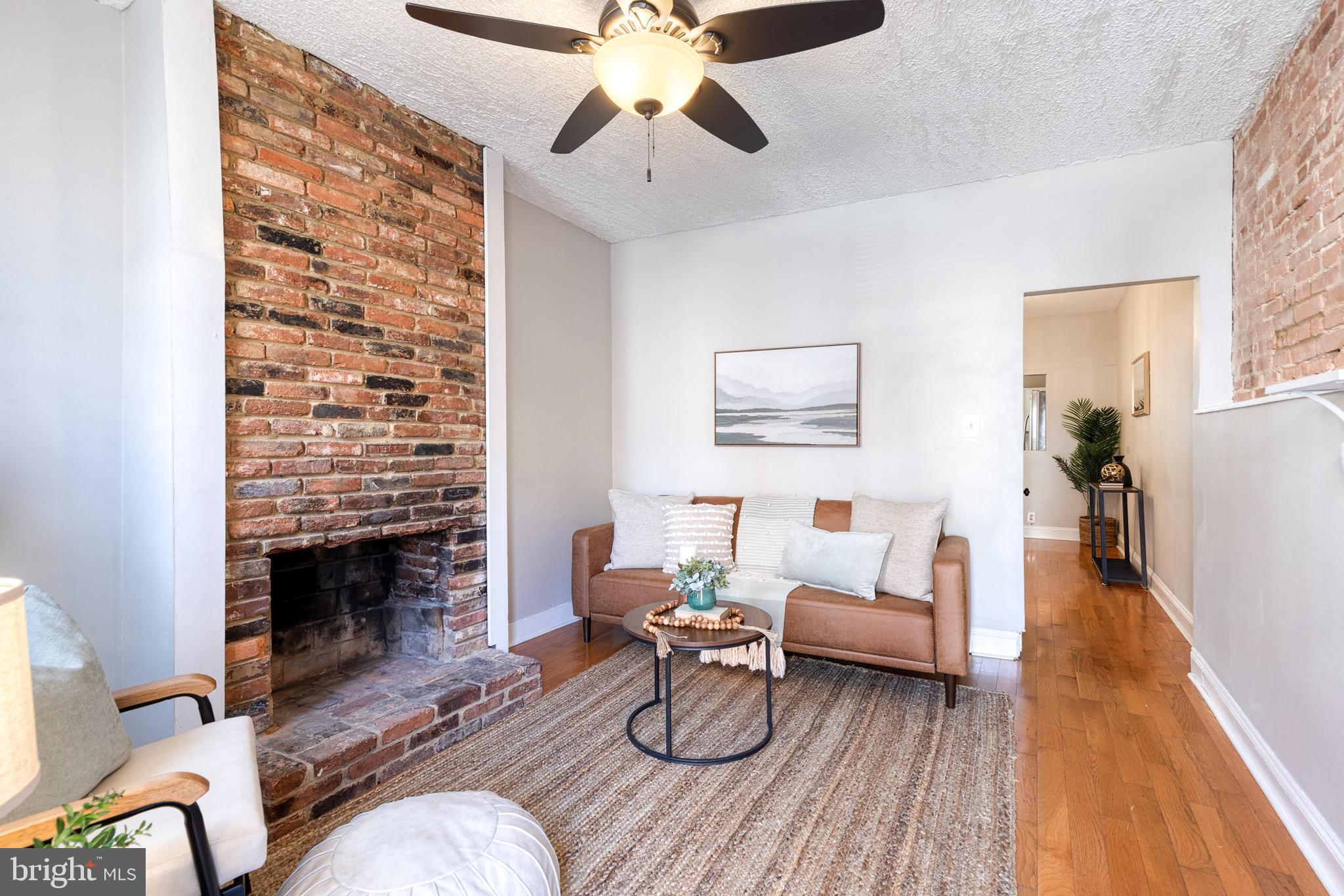 1304 MARSHALL STREET