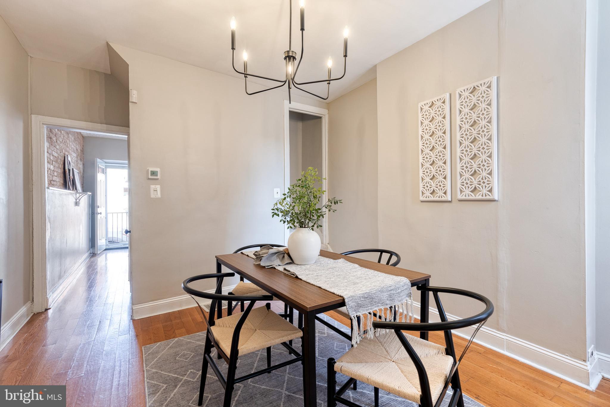 1304 MARSHALL STREET