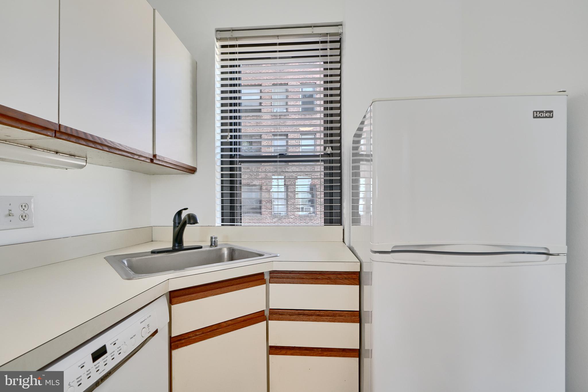 1001 SAINT PAUL STREET 7H