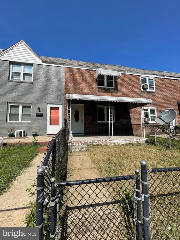 3834 8TH STREET