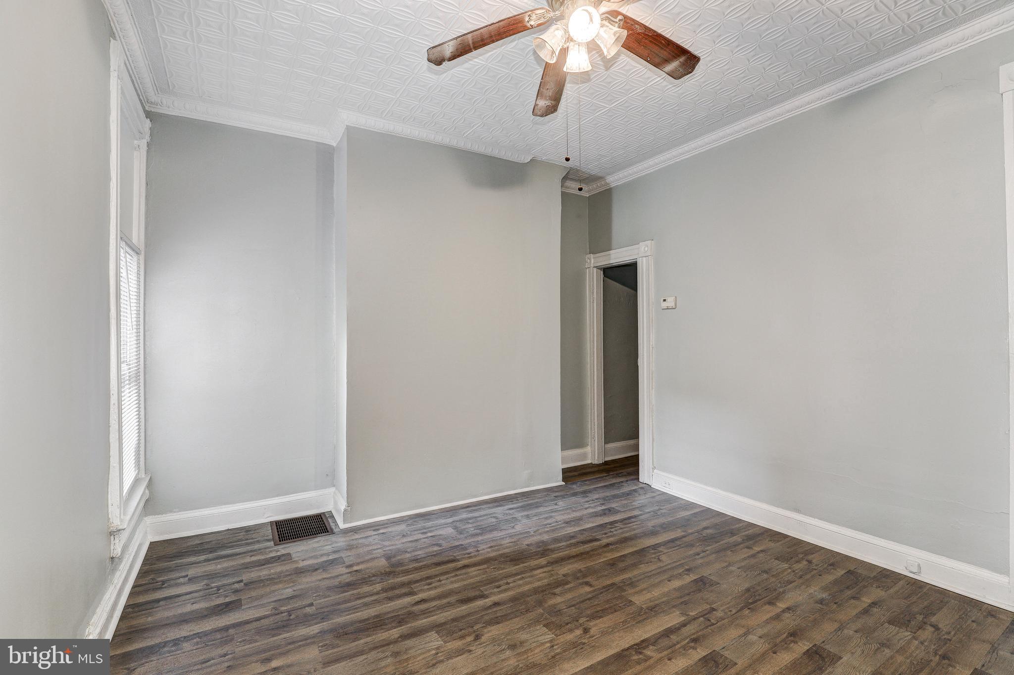 1805 N MONROE STREET N