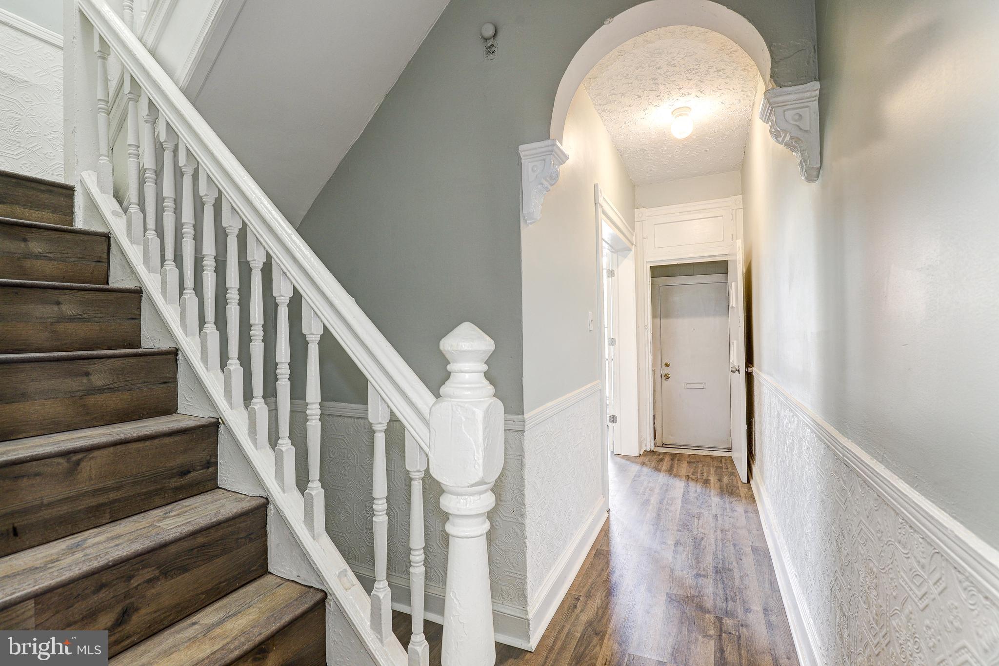 1805 N MONROE STREET N