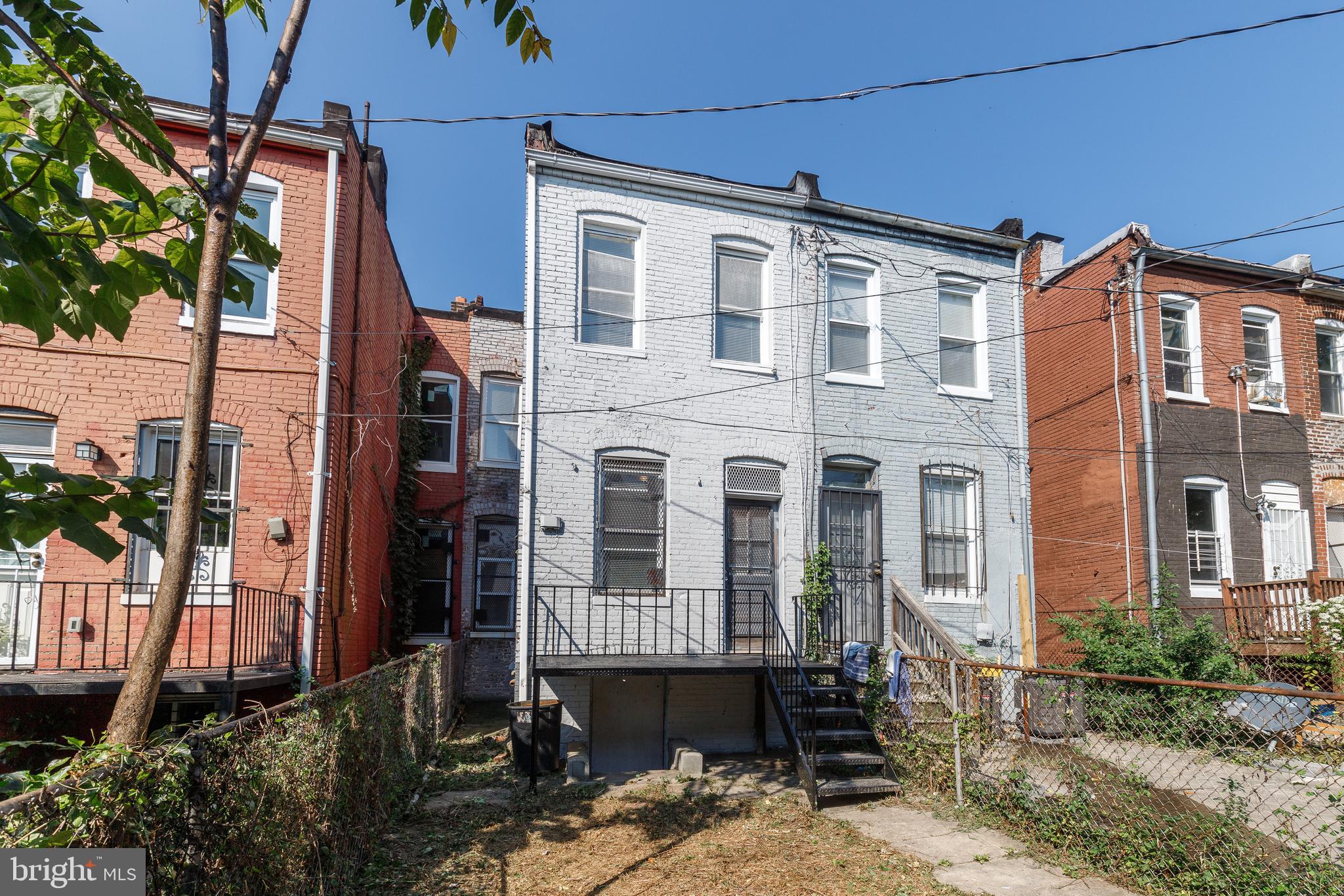 1805 N MONROE STREET N