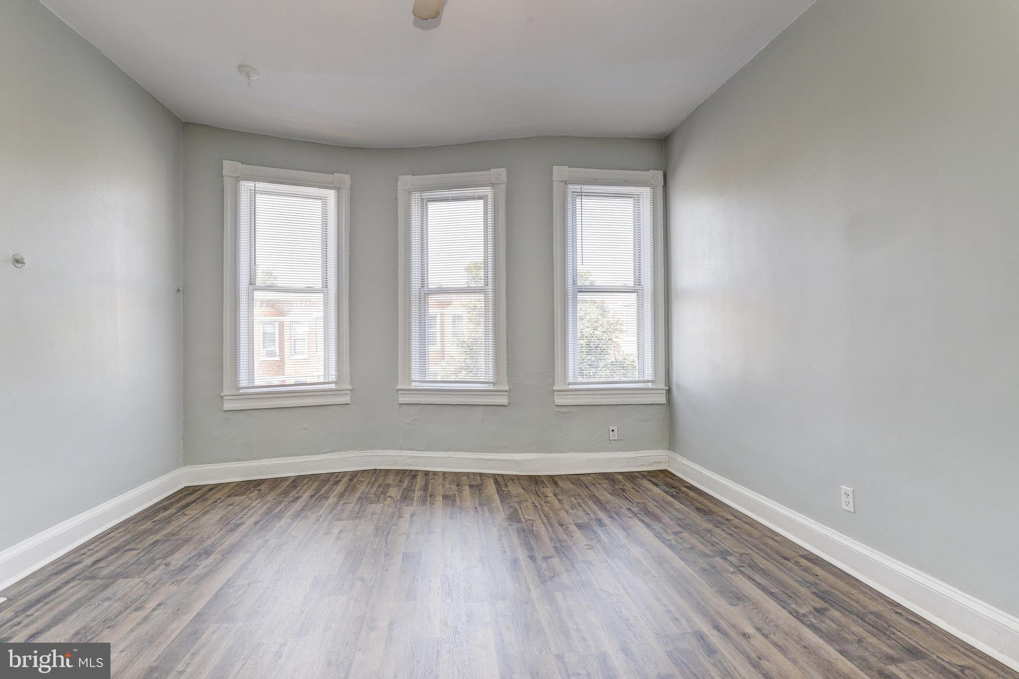 1805 N MONROE STREET N