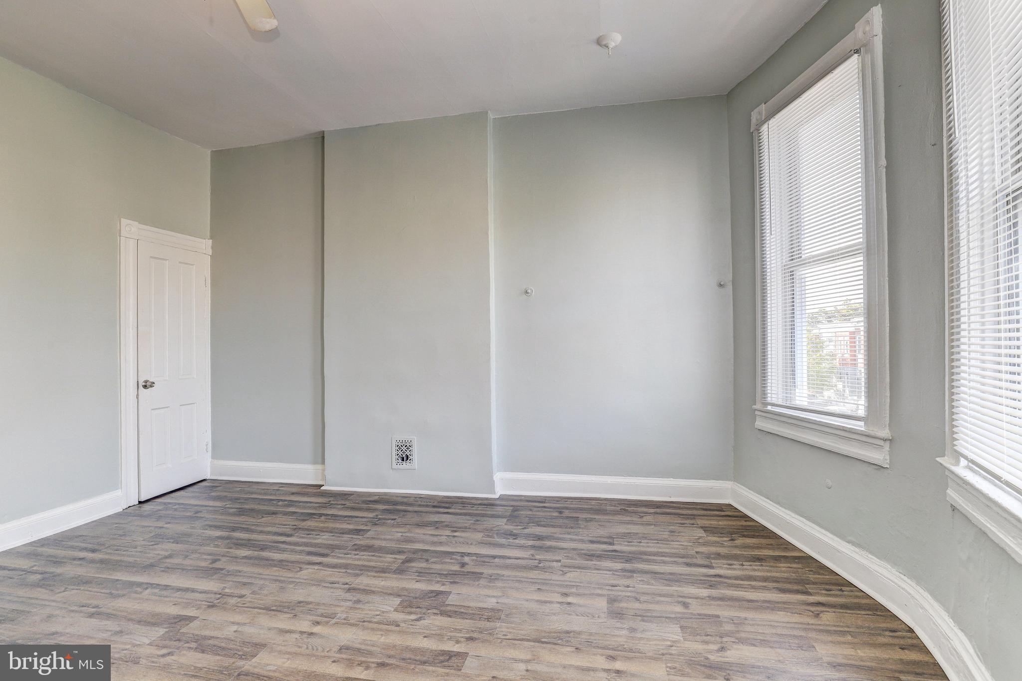 1805 N MONROE STREET N