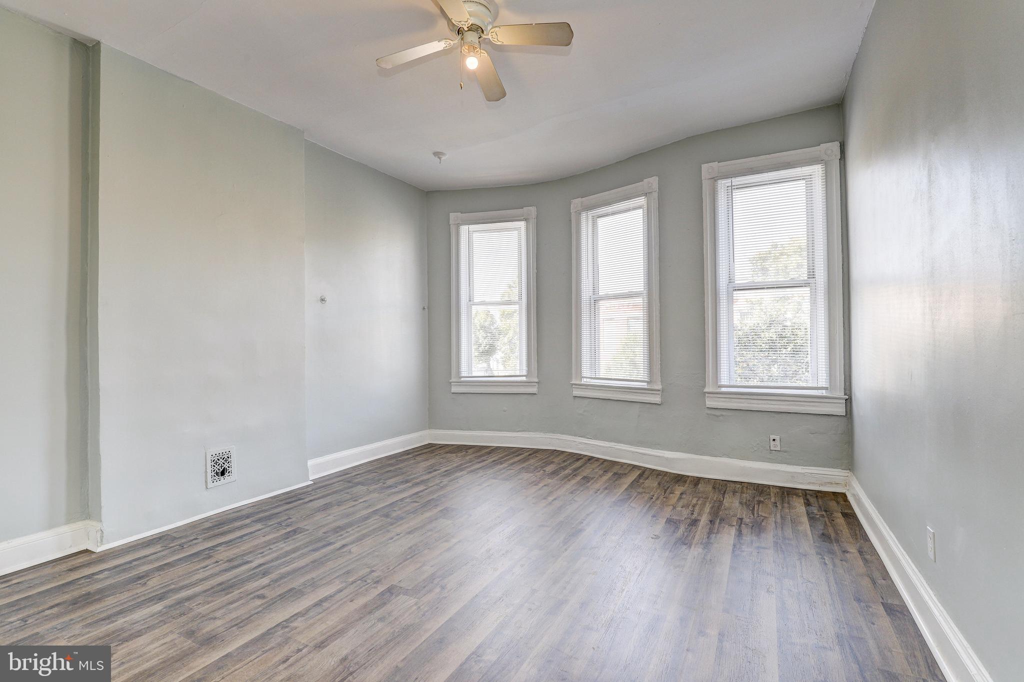 1805 N MONROE STREET N