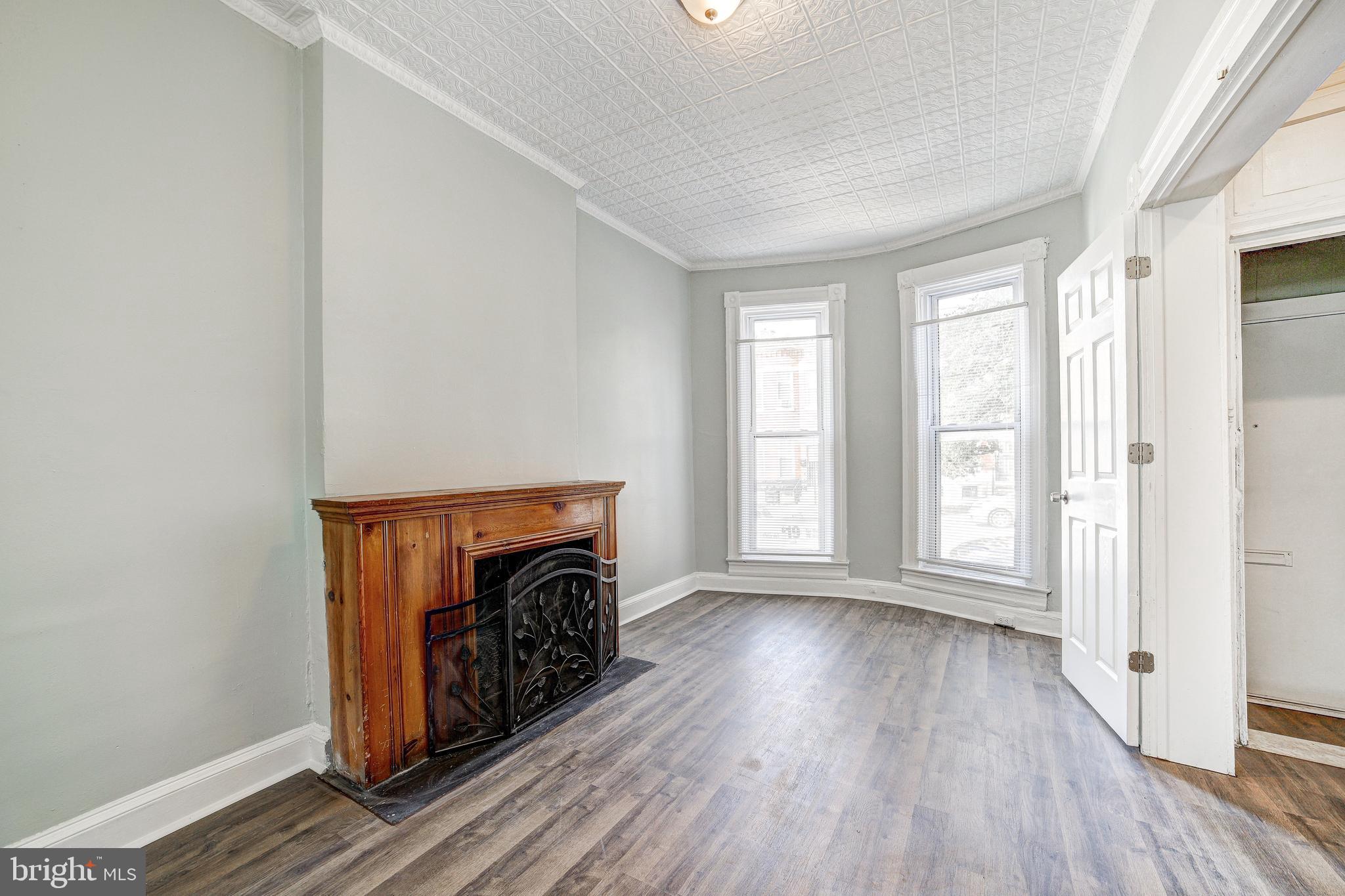 1805 N MONROE STREET N