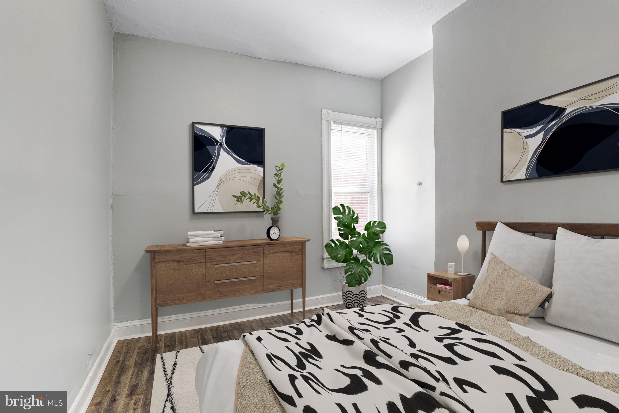 1805 N MONROE STREET N