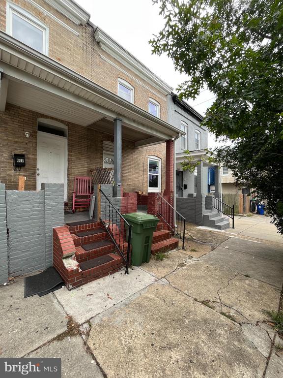 603 N EAST AVENUE