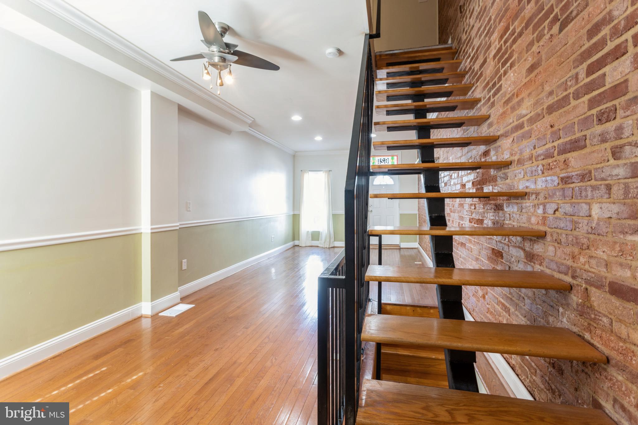 621 S LUZERNE AVENUE