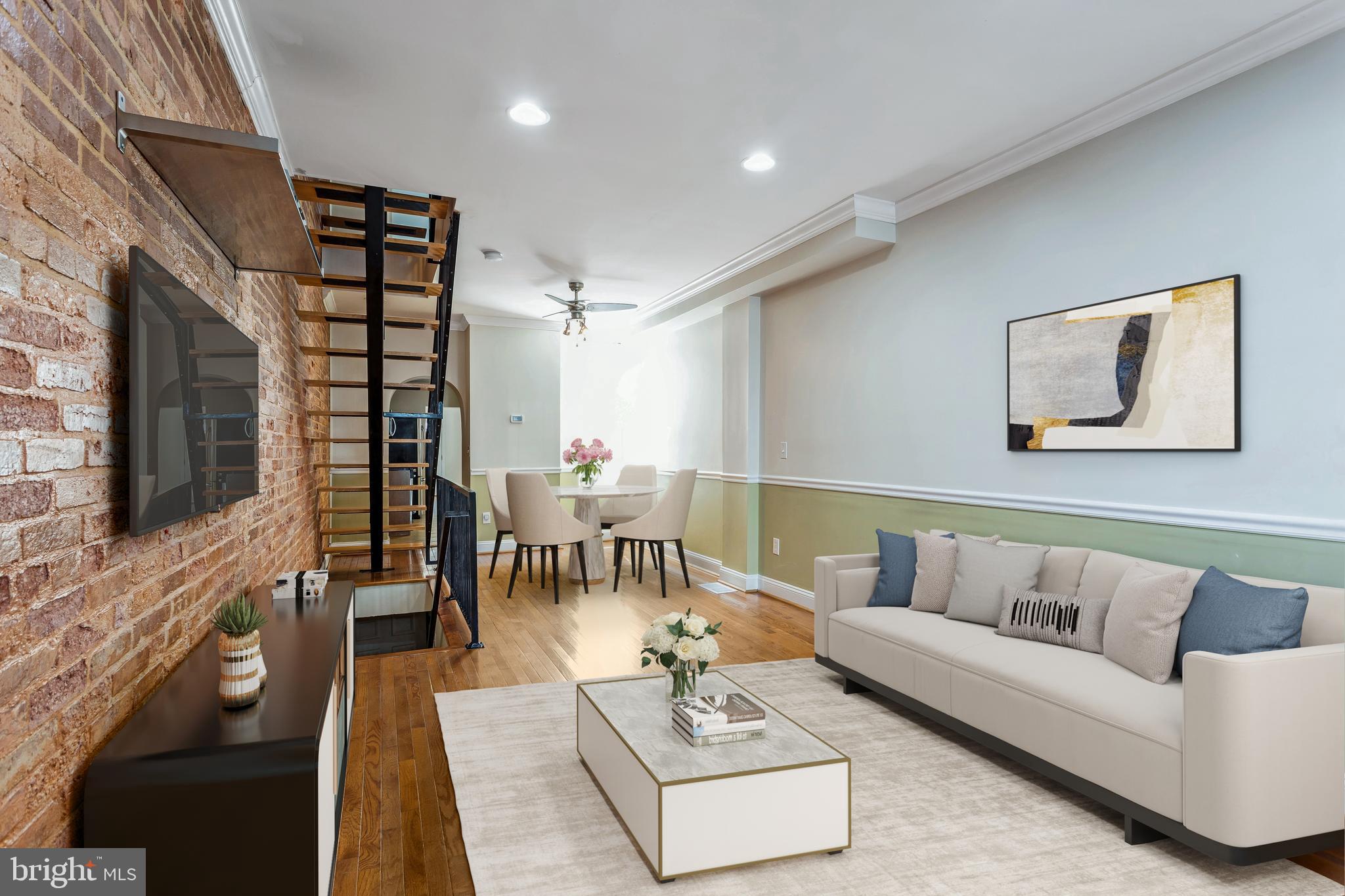 621 S LUZERNE AVENUE