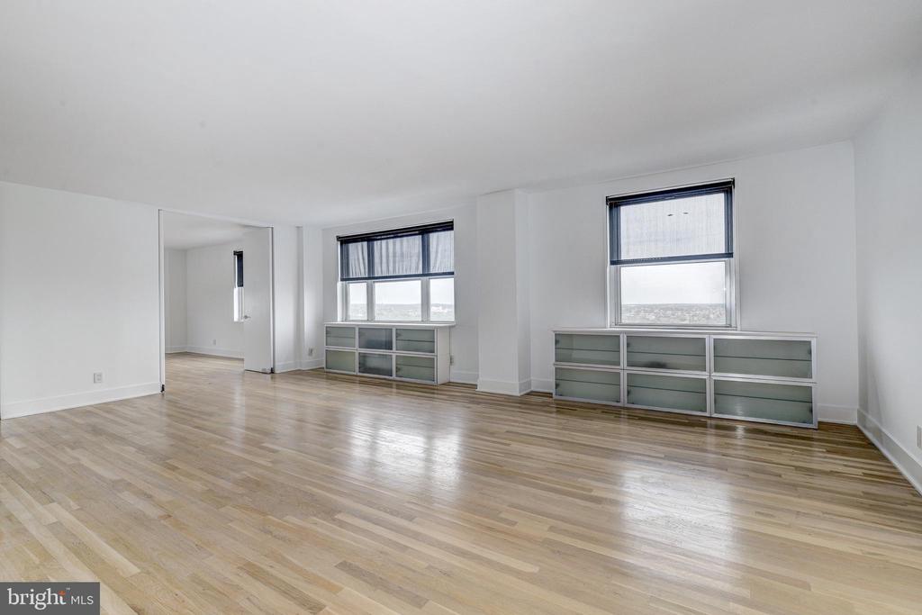 1101 SAINT PAUL STREET 2109