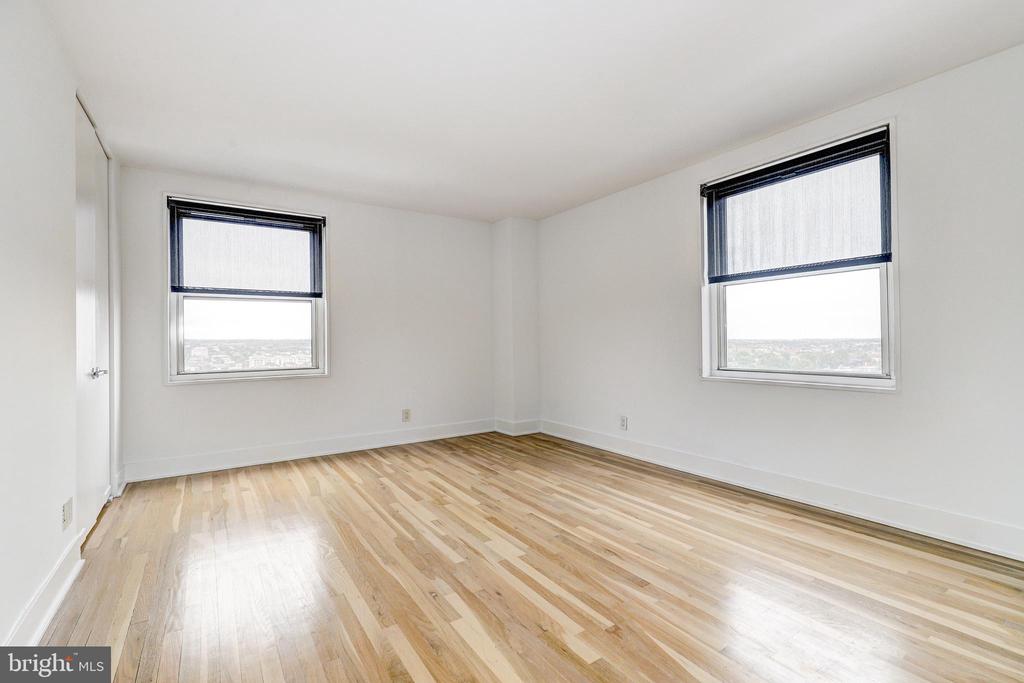 1101 SAINT PAUL STREET 2109
